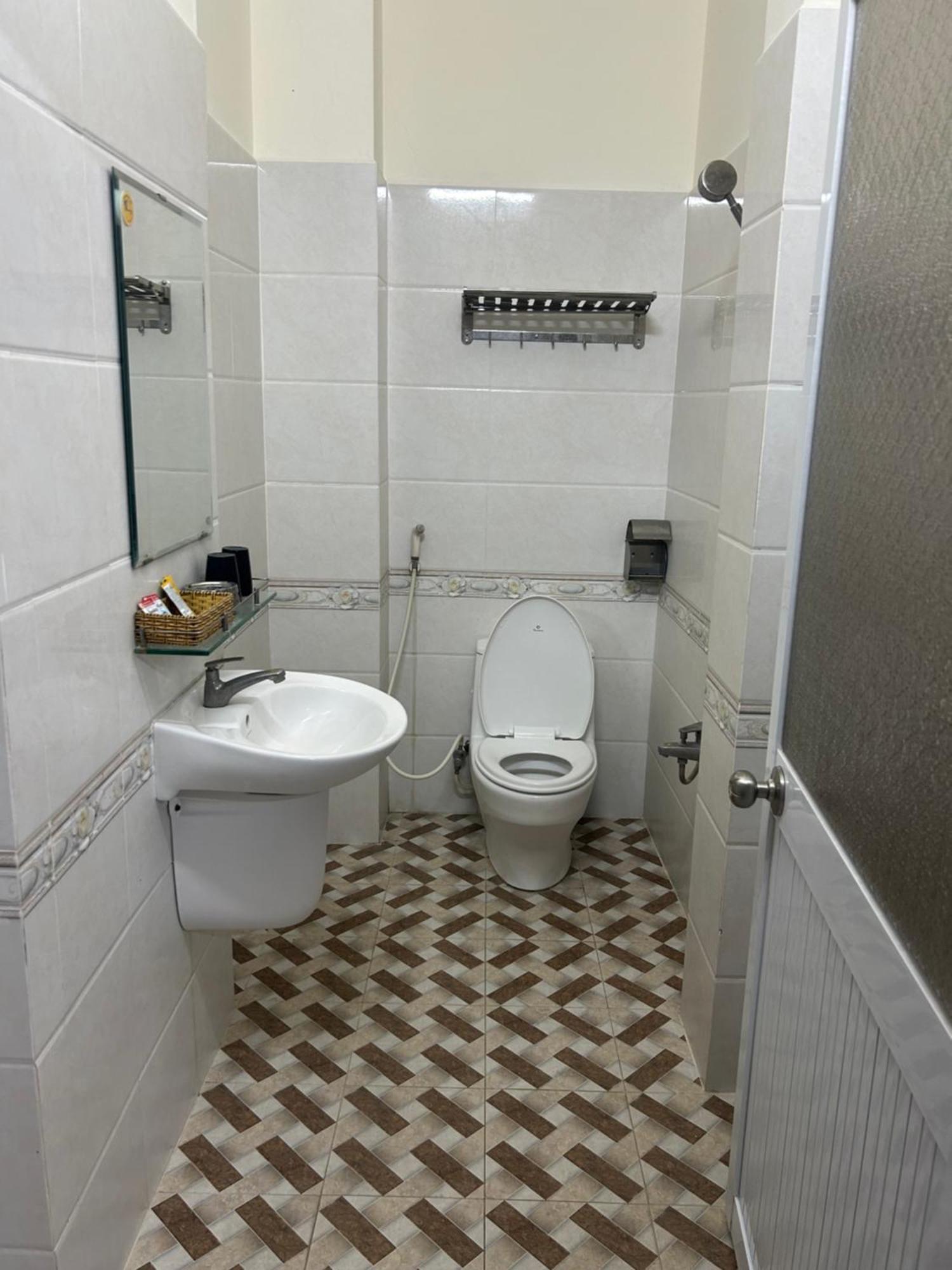 Hotel Anh Tuan Bac Lieu Zewnętrze zdjęcie