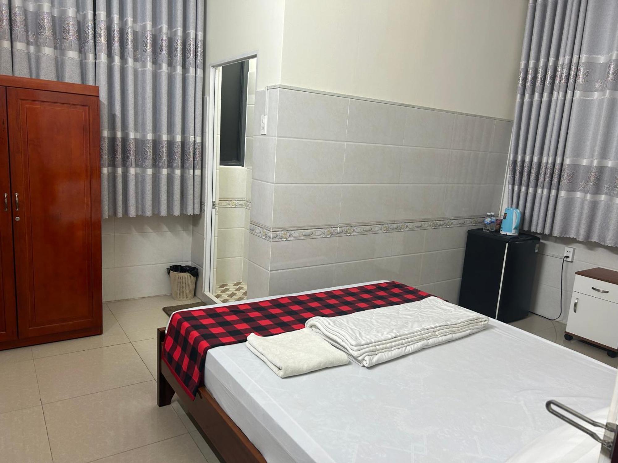 Hotel Anh Tuan Bac Lieu Zewnętrze zdjęcie