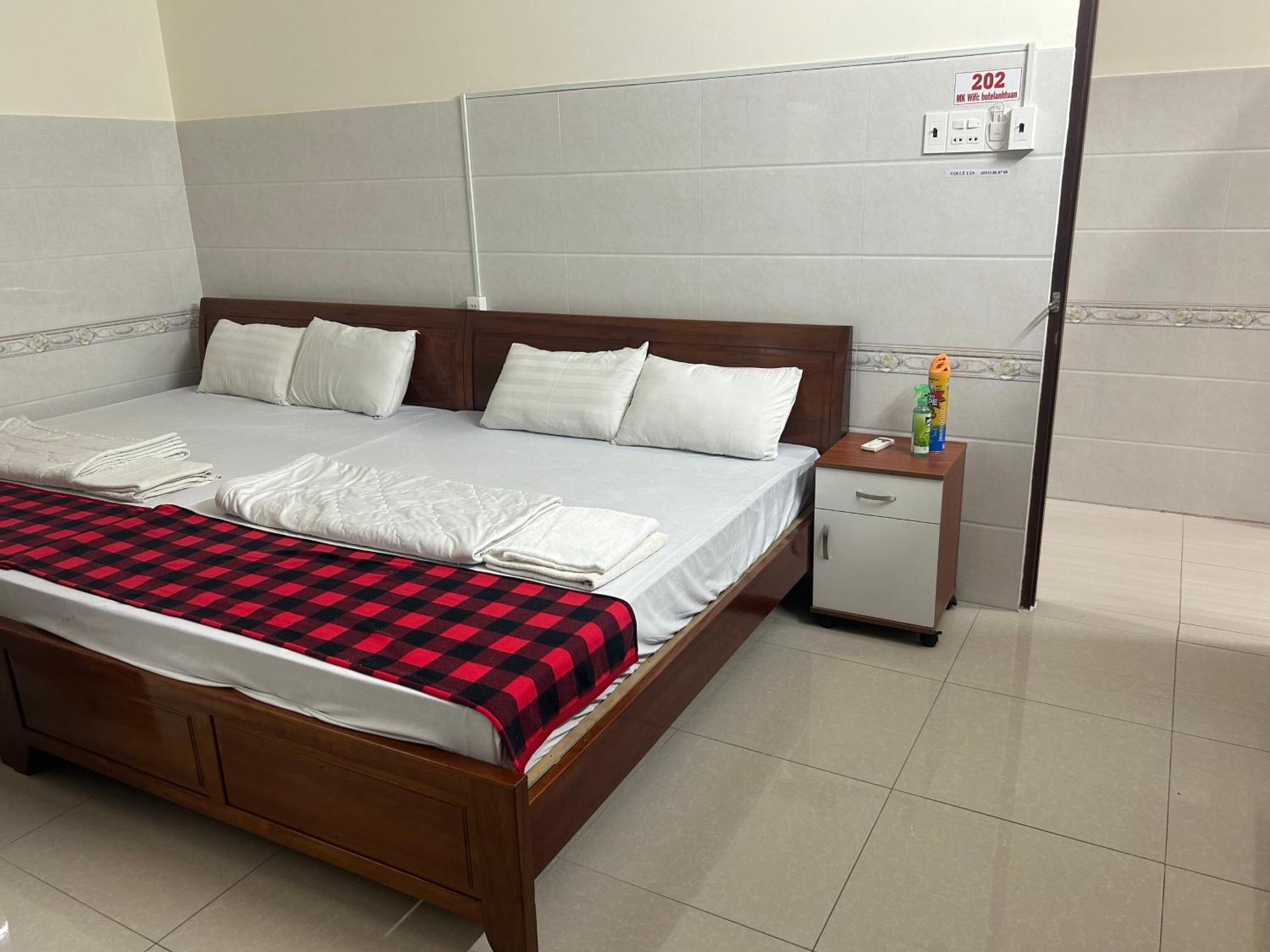 Hotel Anh Tuan Bac Lieu Zewnętrze zdjęcie